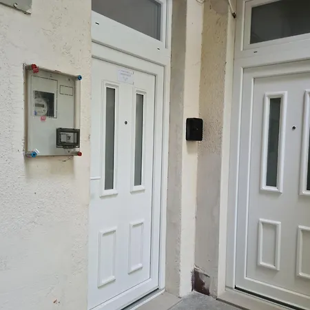 Apartman Calvary-1 *