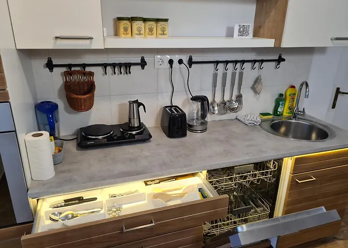 Calvary-1 Apartament *