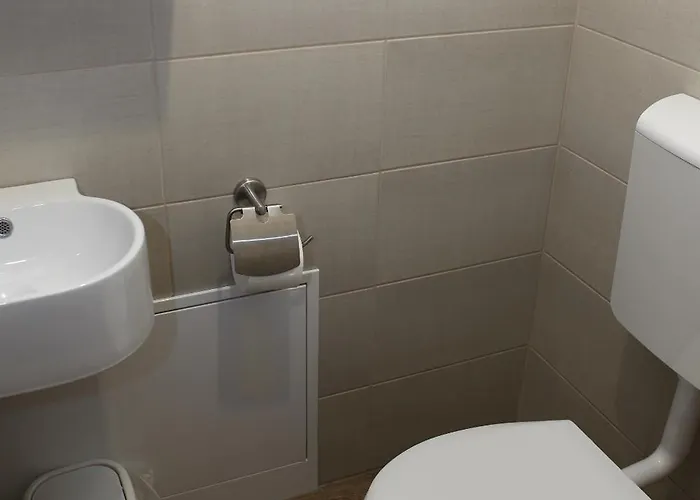 Calvary-1 Apartament *