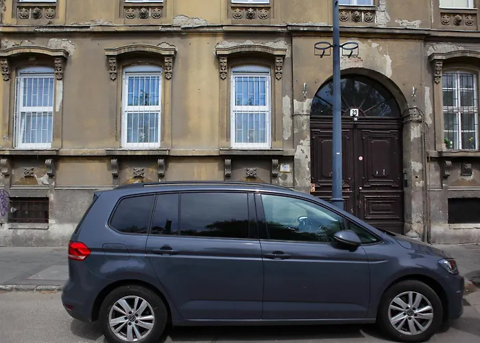 Calvary-1 * Budapesta